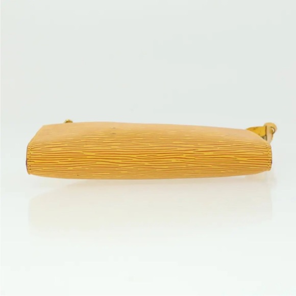 Louis Vuitton Epi Mini Pochette - Picture 5 of 11